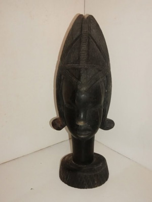 Handmade African woodcarved bust like new