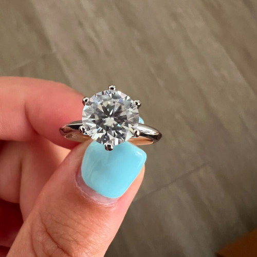 2CT Round Cut Solitaire Moissanite Ring VVS1/D GRA Certified 925 Sterling Silver