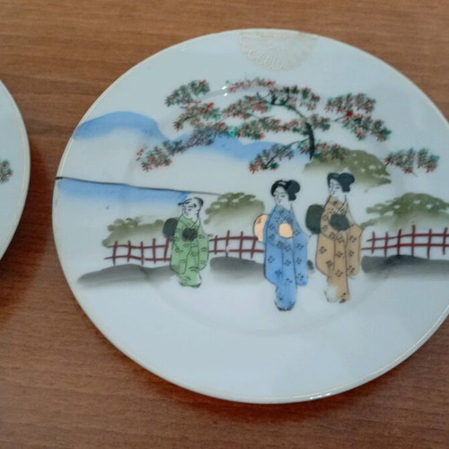 Japanese plates used, set of 2, 16 cm