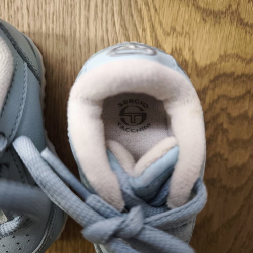 Sergio Tacchini Baby Sports Shoes like new
