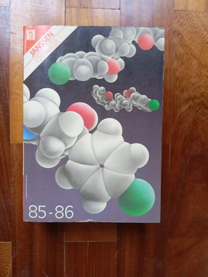 Janssen Chimica 1985-1986 book in excellent condition