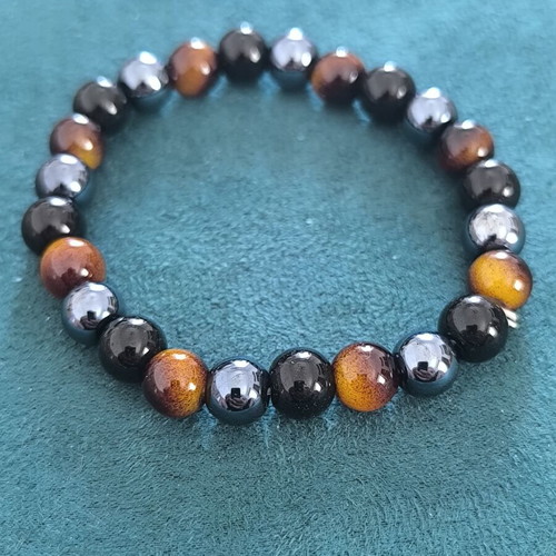 Elastic bracelet new with tiger eye, hematite and black beads