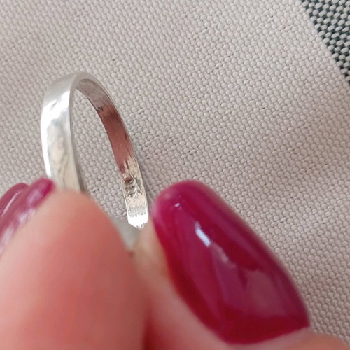Silver solitaire ring 925 like new
