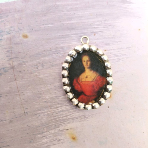 Elisabeth Bathory necklace new, steel and liquid glass