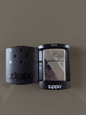 Zippo Venetian Stripe 250 Unused