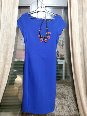 Zara blue dress like new with necklace