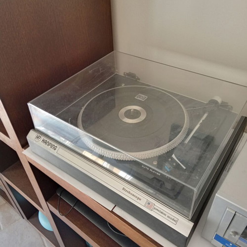 Hanping turntable used with stroboscope and auto player functions