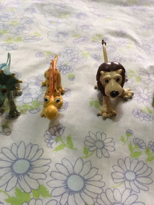 Animal figures used set, 4 pieces