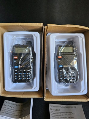 2τμχ Ασύρματοι Baofeng RT-5R