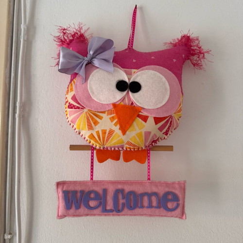 Handmade owl wall decor with Welcome vintage like new