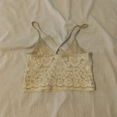 Knitted crop top with crisscross back used, size S-M, beige