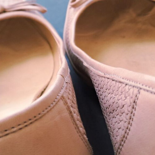Bournazos women's pumps, beige, size 40