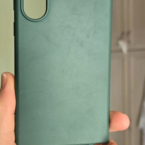 Samsung S24 Ultra case used with green silicone lanyard