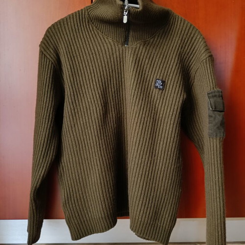 Turtleneck Sweater with Zipper size S like new, khaki green