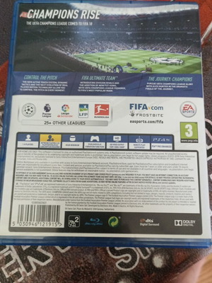 FIFA 19 PS4 game