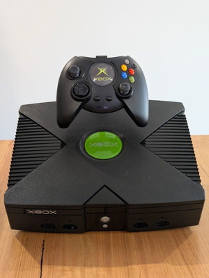3D Printed Βάση Κονσόλας και Χειριστηρίου με Cable Management για Xbox Original καινούργιο