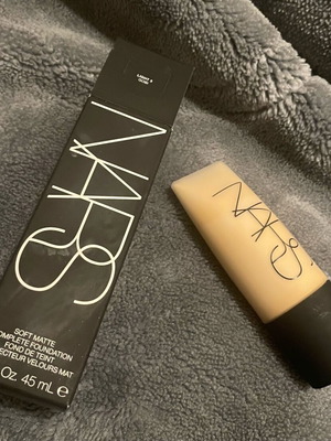 NARS Soft Matte Foundation used, shade Light 3 Gobi