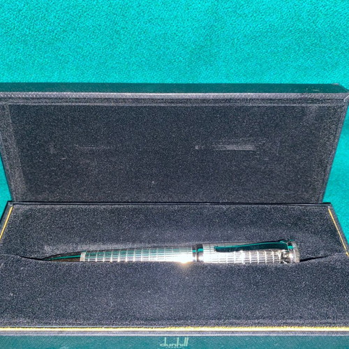 Dunhill pen new
