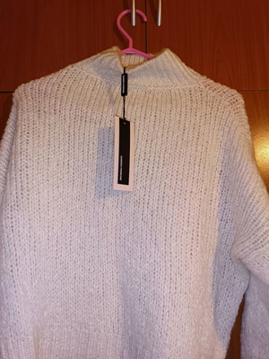 Sandro Ferrone pullover new, size M