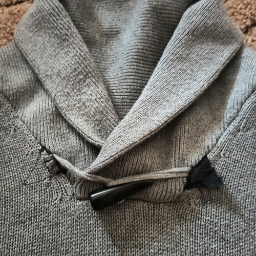 Men's gray pullover L-XL like new