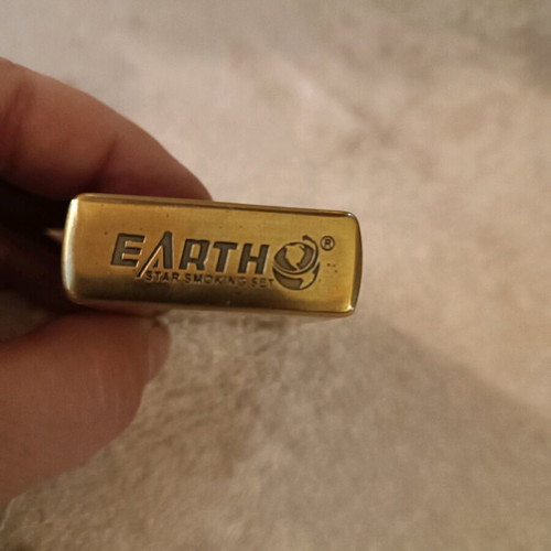 Bronze lighter like new