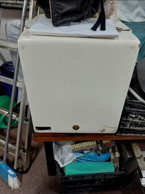 Delivery box used, size 42×42