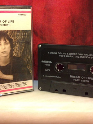 Κασσέτα Patti Smith "Dream of Life" μεταχειρισμένη, rock