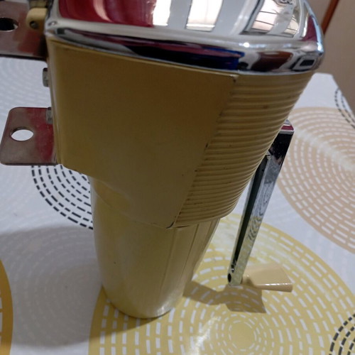 Swing Away wall-mounted ice crusher like new, vintage 1950s