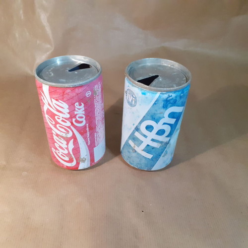 Coca-Cola and Ivi aluminum cans used from the 1980s
