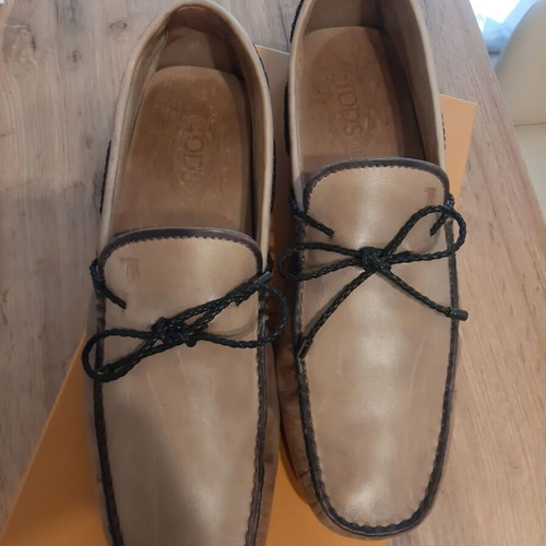 Tod's leather loafers size 44.5 like new, beige