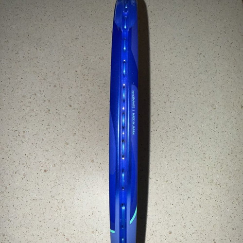 Yonex Ezone 98 305gr Blast Blue L4 tennis racket like new