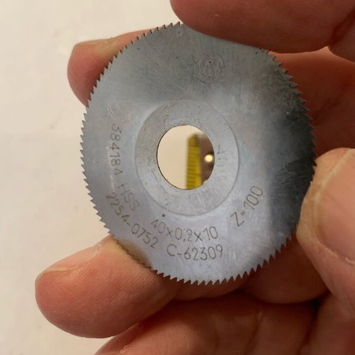 Metal cutting disc like new