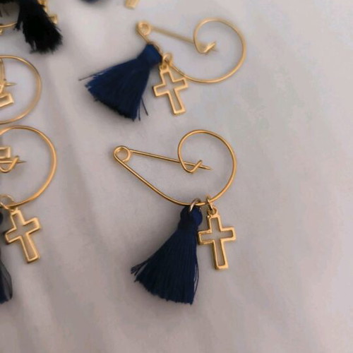 Baptism favors new, pack of 60 with blue tassel and metal cross