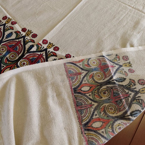 Linen batik curtain 140x245 like new without tape