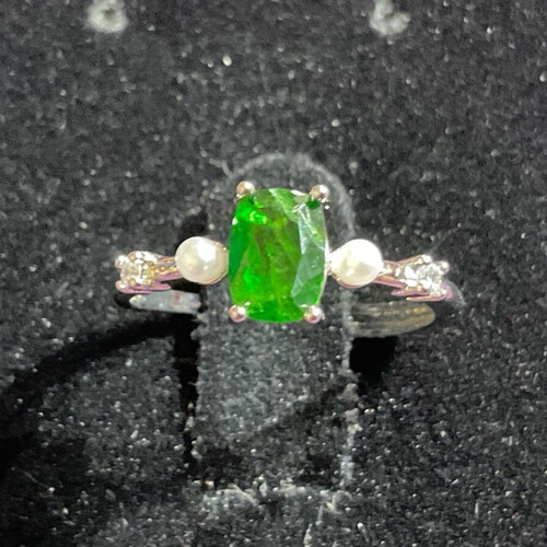 Diopside ring one size with authentic natural stone