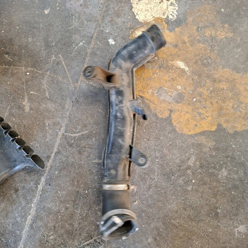 Audi TT 8J TFSI intercooler hose used