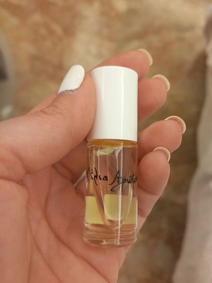 Αρωματάκι tester τύπου Νοa σαν καινούργιο 5 ml