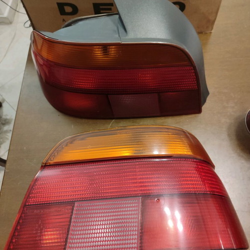 BMW E39 rear lights like new, almost unused