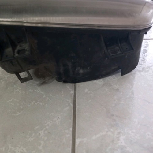 Volkswagen Golf 4 headlight front left like new