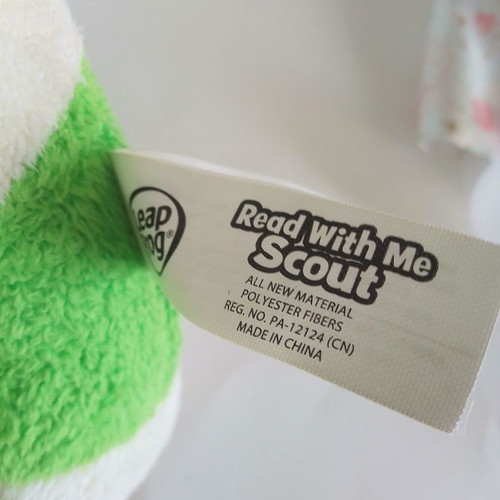 Scout LeapFrog plush dog used with music and English