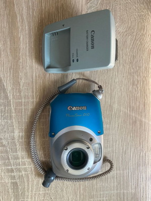 Canon PowerShot D10 waterproof camera used