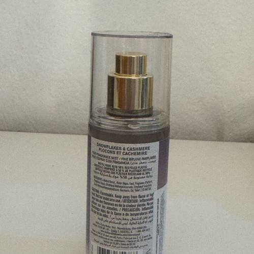 Bath and Body Works Snowflakes and Cashmere Eau de Parfum 75 ml new