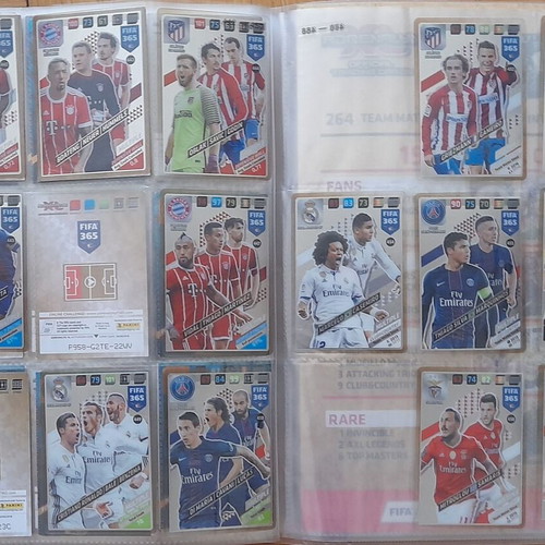 FIFA 365 2017-2018 Adrenalyn XL album with 374/459 cards like new