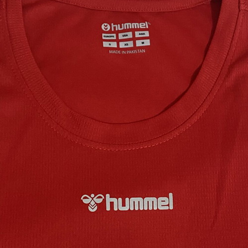 Hummel red athletic top like new, size S