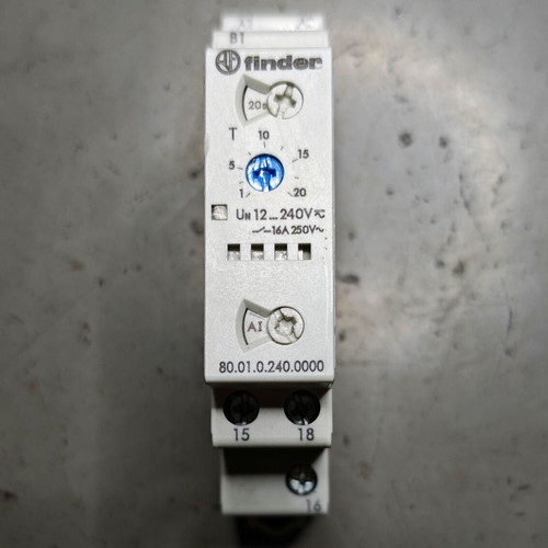 Finder 80.01.0.240.0000 modular timer used