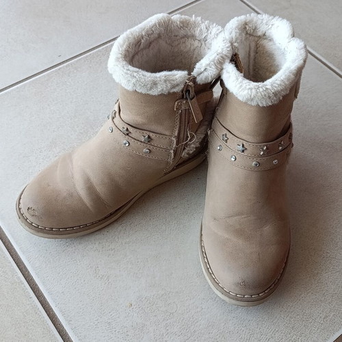 Mayoral beige ankle boots size 28 used