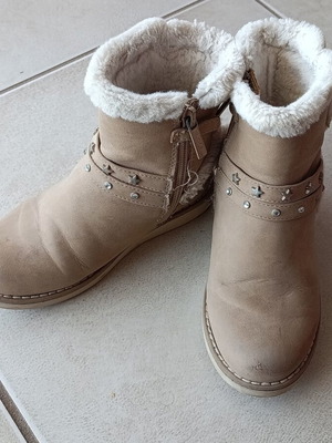 Mayoral beige ankle boots size 28 used