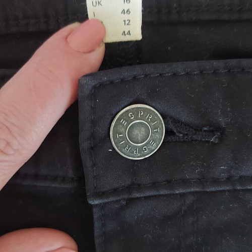 Esprit skinny μαύρα τζιν βερμούδα σαν καινούργια, μεγέθη XL-2XL