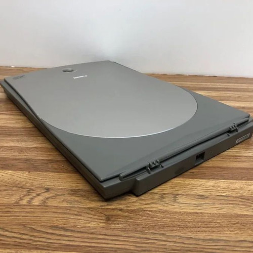 Canon CanoScan N1220U scanner like new, for older systems