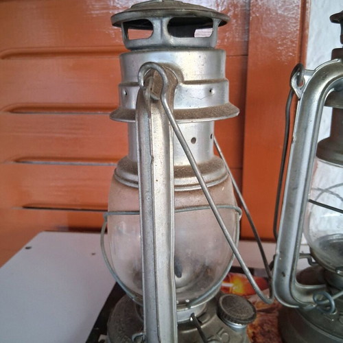 Oil lamps used, set of 2, with wick